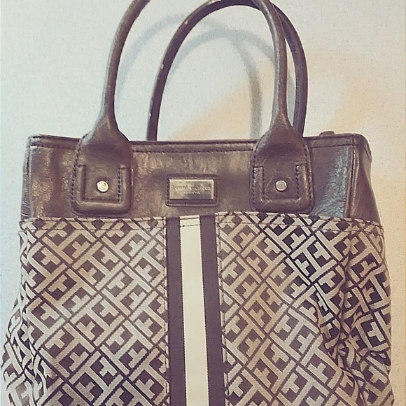 Purses - Picture 6 of 8